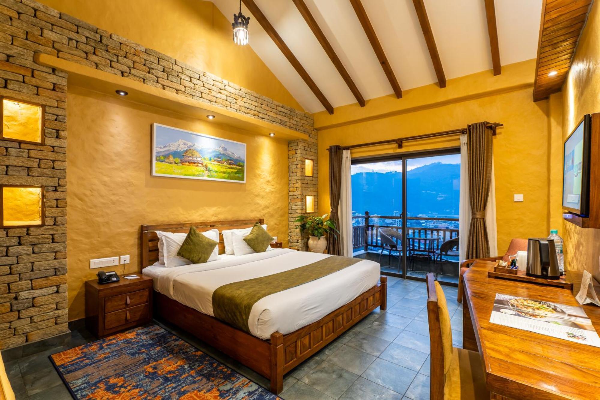 Bar Peepal Resort ポカラ エクステリア 写真 Deluxe Room